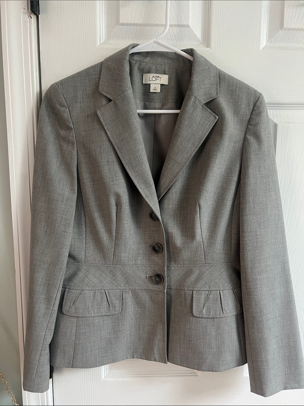 LOFT Gray Classic Notch-Lapel Blazer